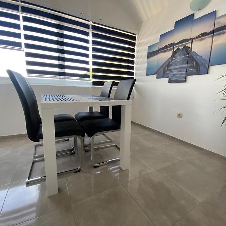 Guesthouse Ruza Sobra Apartments In The Attic Of The House Exterior foto