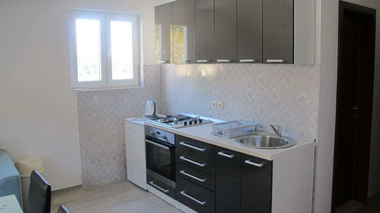 Guesthouse Ruza Sobra Apartments In The Attic Of The House Exterior foto
